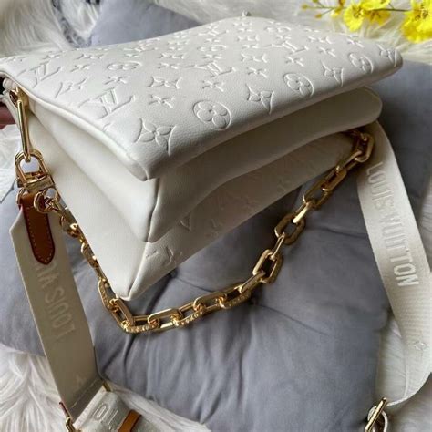 louis vuitton coussin white
